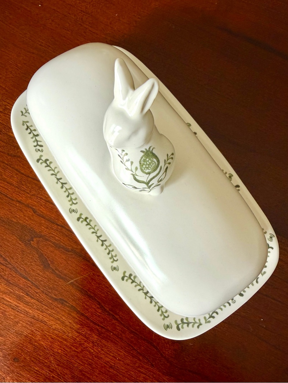 Bunny Rabbit Butter Dish Covered Stoneware Target Threshold White & Green Leaf - Picture 6 of 10